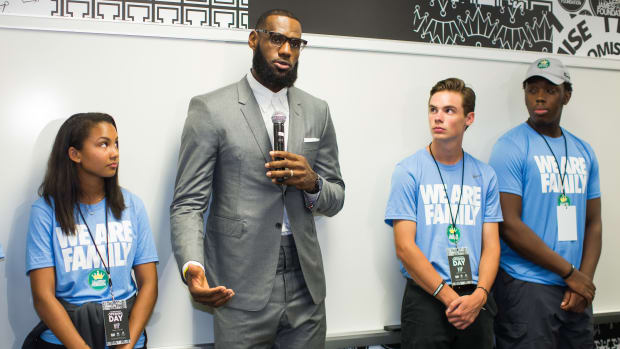 lebron_i_promise_.jpg